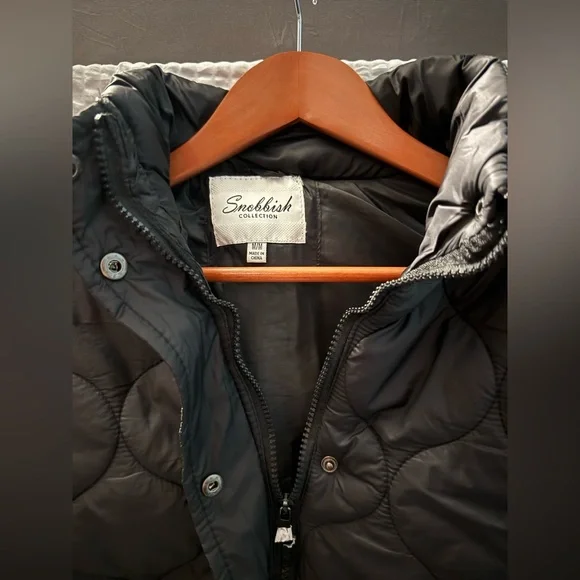 Snobbish Collections Black Quilted Puffer Jacket - Picture 4 of 6